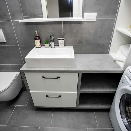 Vikendica House Konusko