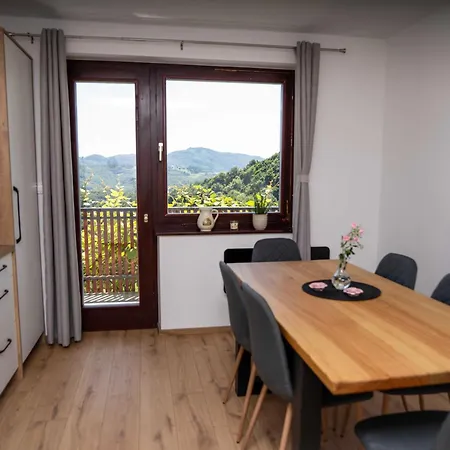 House Konusko Prázdninový dům Smarje pri Jelsah