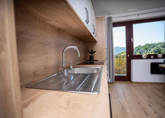 House Konusko * Smarje pri Jelsah